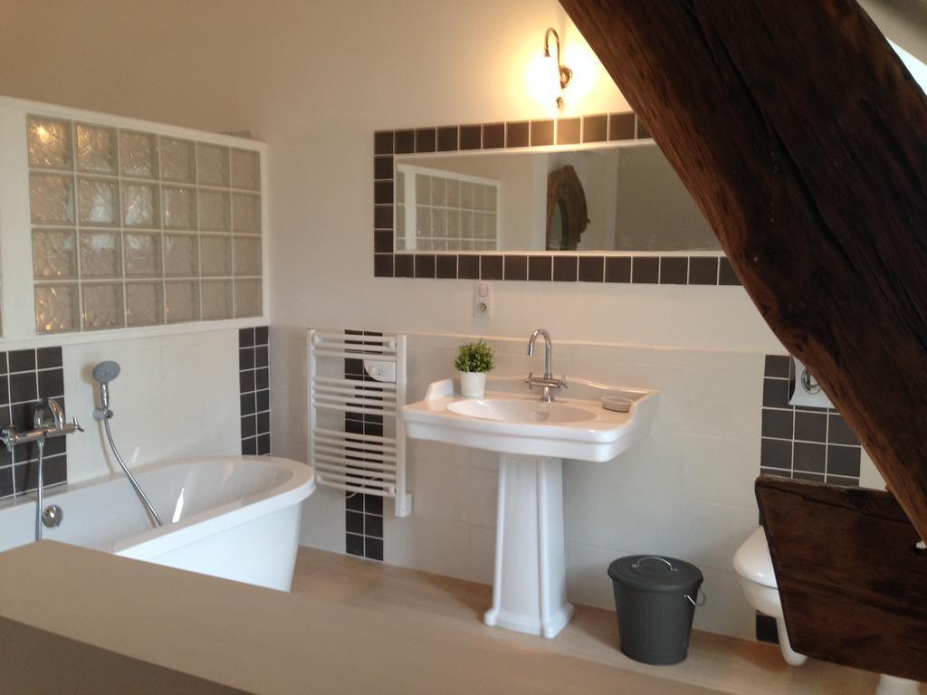Les Chambres D'Hotes Du Bois Joli Semur-en-Auxois Exterior foto